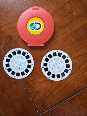 🧡3/$15 Discovery Kids View Master Reels with Carrying Case